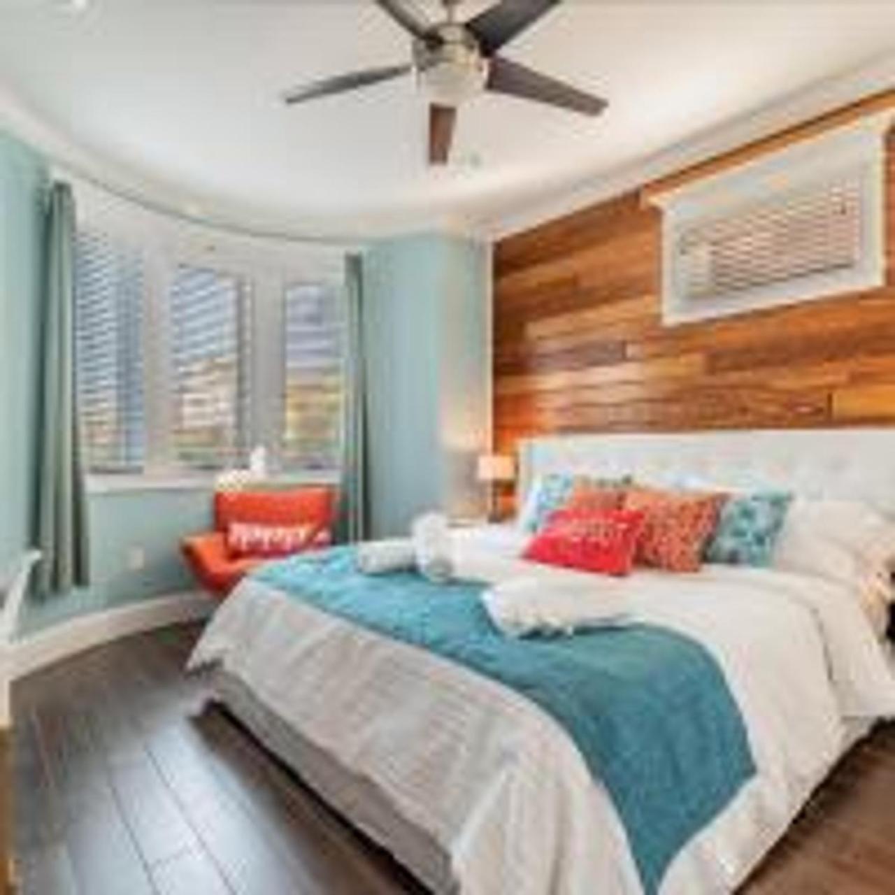 Playa Esmeralda Home! Bradenton Beach Now Open!!! Exterior photo